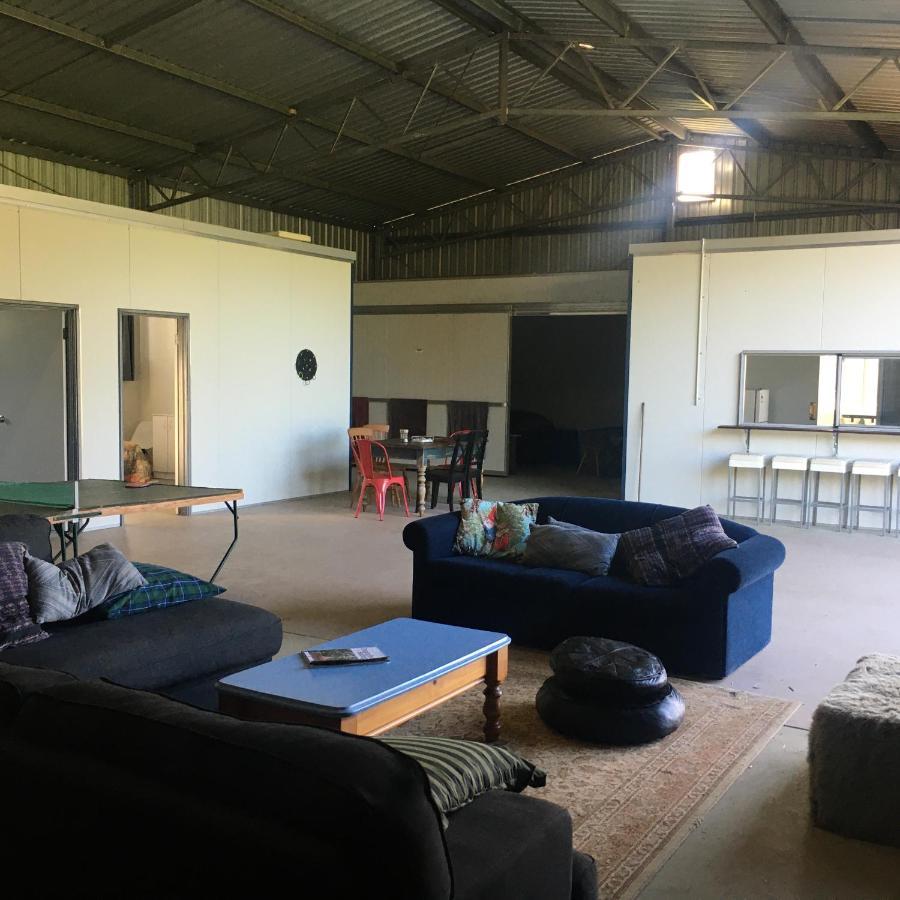 Something Different - Shedstay Donnybrook Экстерьер фото